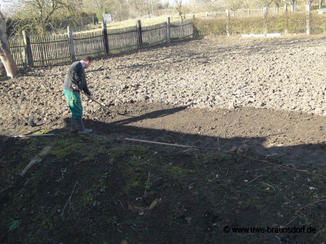 Anlegen Wege und Beete